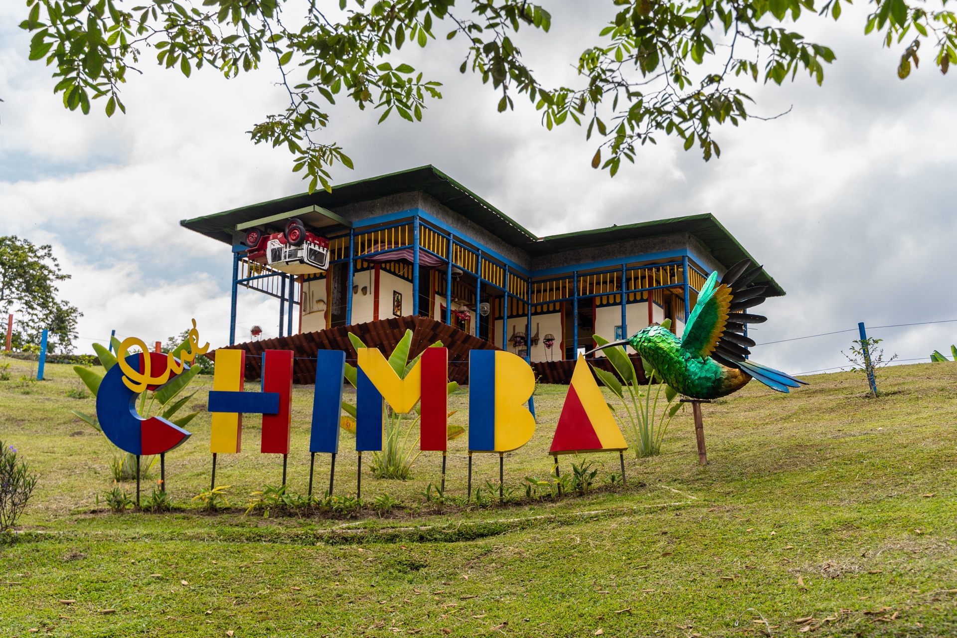 Escenario fotográfico de La Casa Patas Arriba